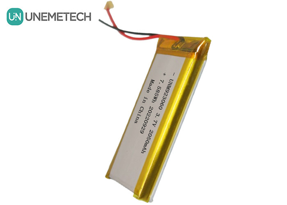 Une batterie Lipo personnalisée à longue durée de vie 3.7V 2050mAh 923060 pour les produits numériques