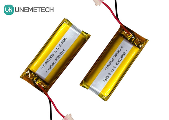 600 mAh batterie au lithium-ion argentée personnalisée / 851838 3.7V appareil de port batterie au lithium-ion polymère