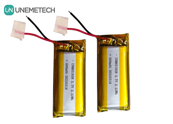 600 mAh batterie au lithium-ion argentée personnalisée / 851838 3.7V appareil de port batterie au lithium-ion polymère