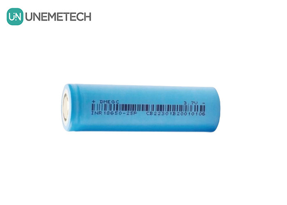 2500mAh 3,7V Max 6A Charge continue Batterie au lithium-ion cylindrique 18650 INR18650-25P