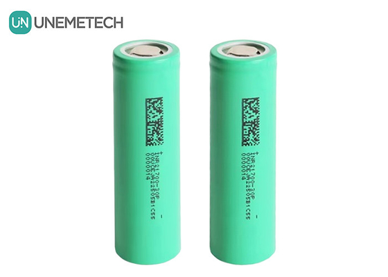 3.6V 3000mAh Max 20A Décharge continue 18650 Batterie au lithium INR18650-30P Pour les outils électroniques